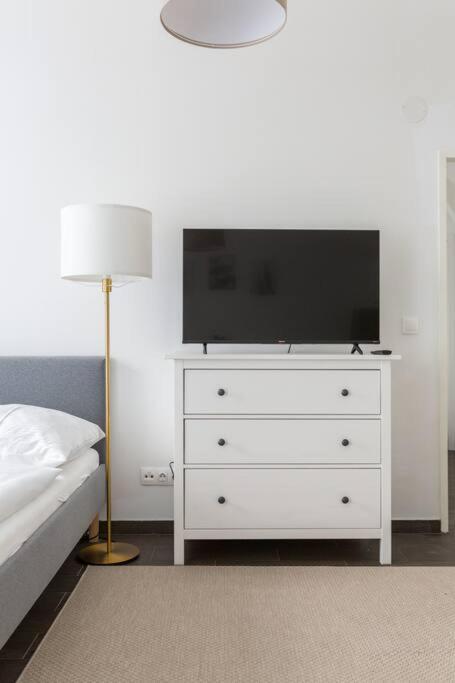 Free Parking I 500 Mbit Wifi I Kingsize Bed Apartment Vienna